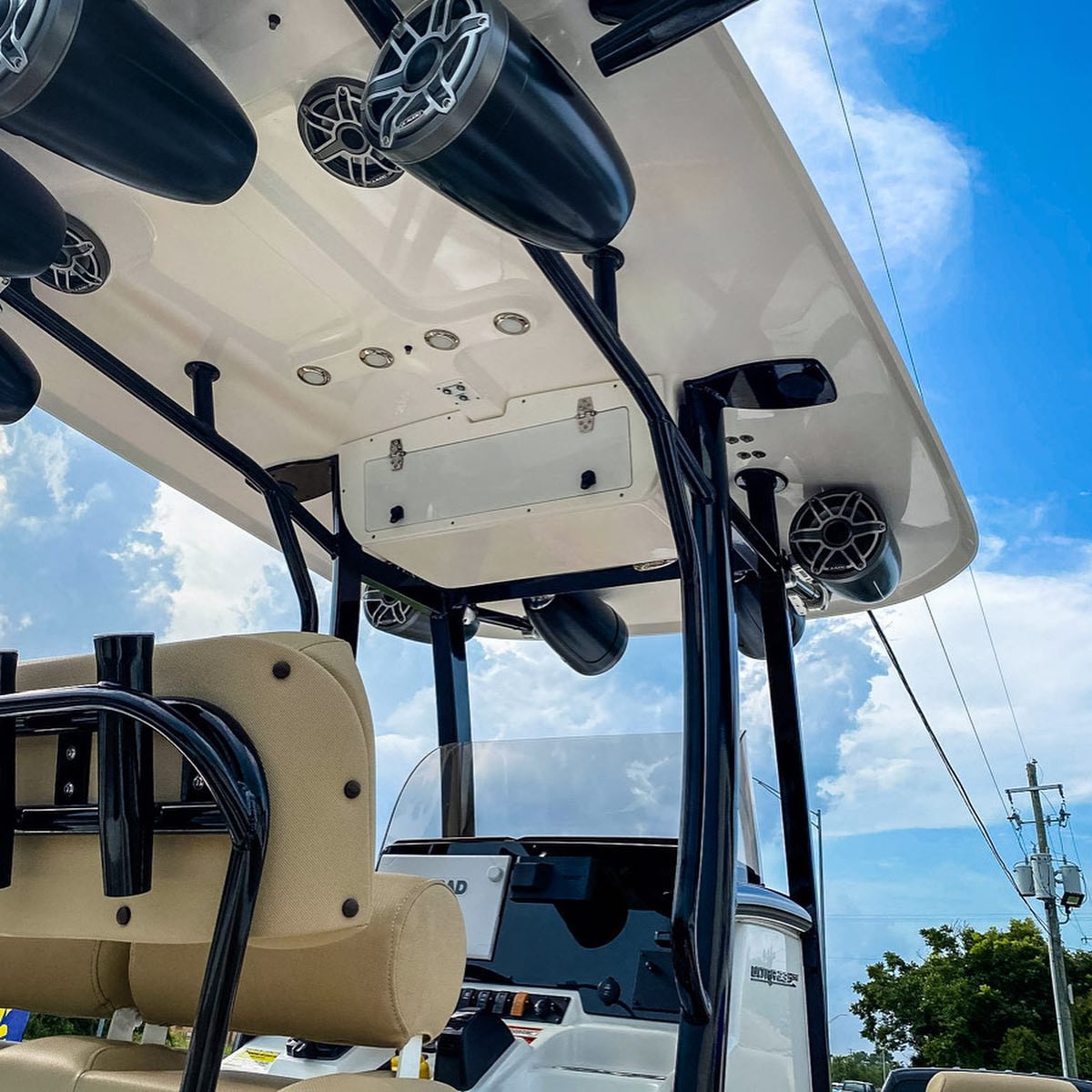 JL Audio - M6-880ETXv3-Sb-S-GmTi-i