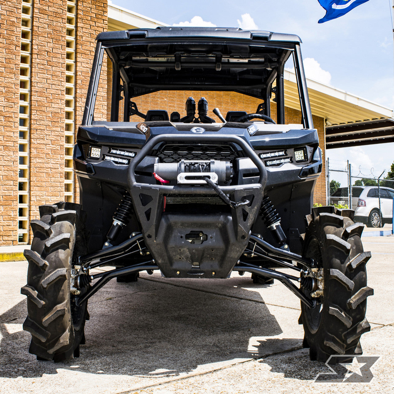 S3 - Can-Am Defender HD10 +2" Forward High-Clearance A-Arm Kit