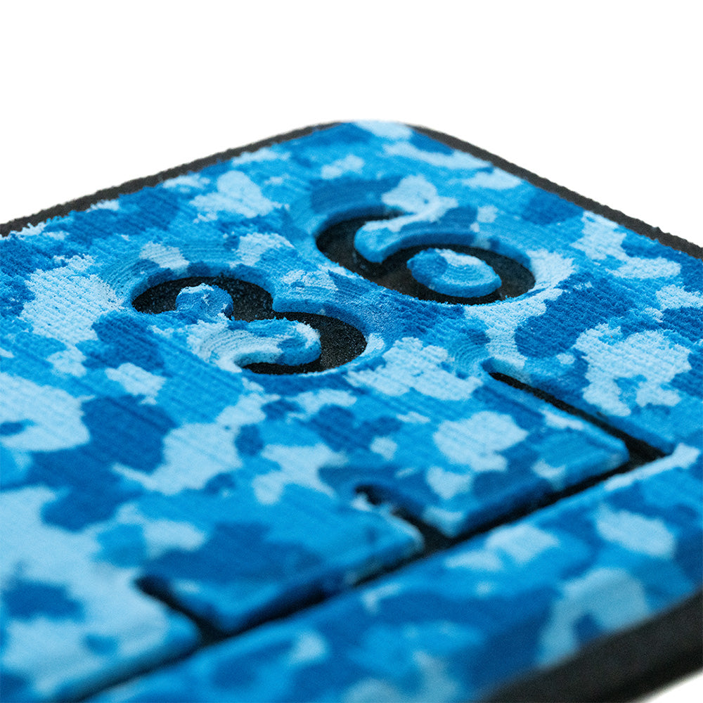 SeaDek 36 Routed Ruler  6mm  Brushed Texture  Aqua CamoBlack 5358380336